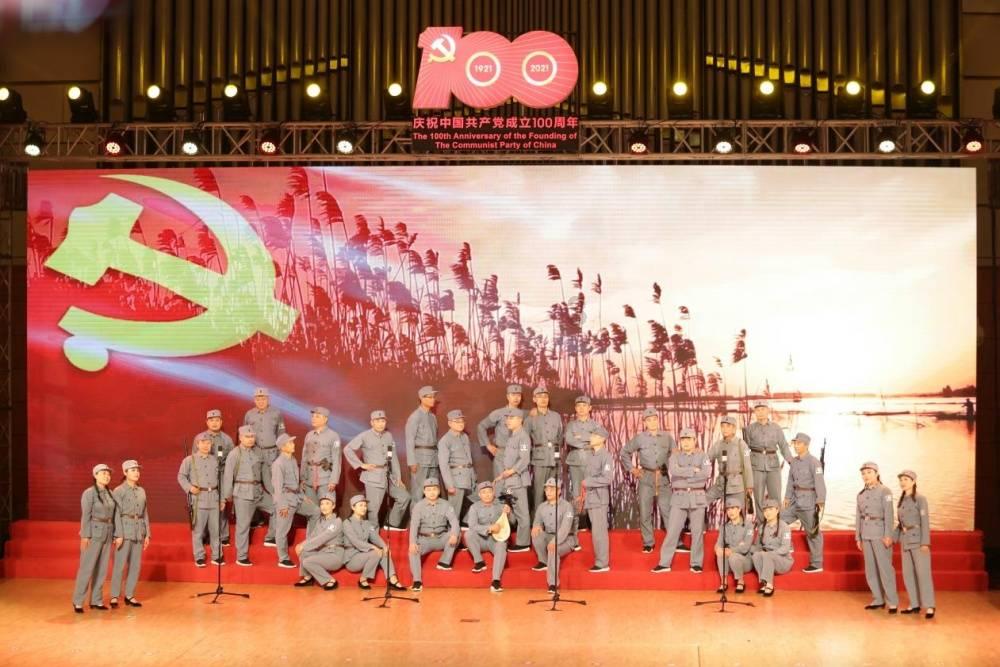 东泉乡召开春节前安全生产隐患大排查大整治专项安排部署会